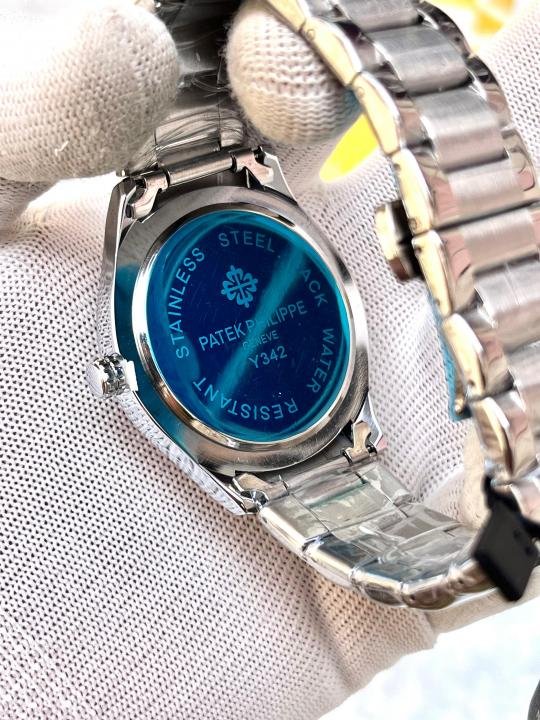 Patek Philipp_e Sekeleton Quartz - Image 2